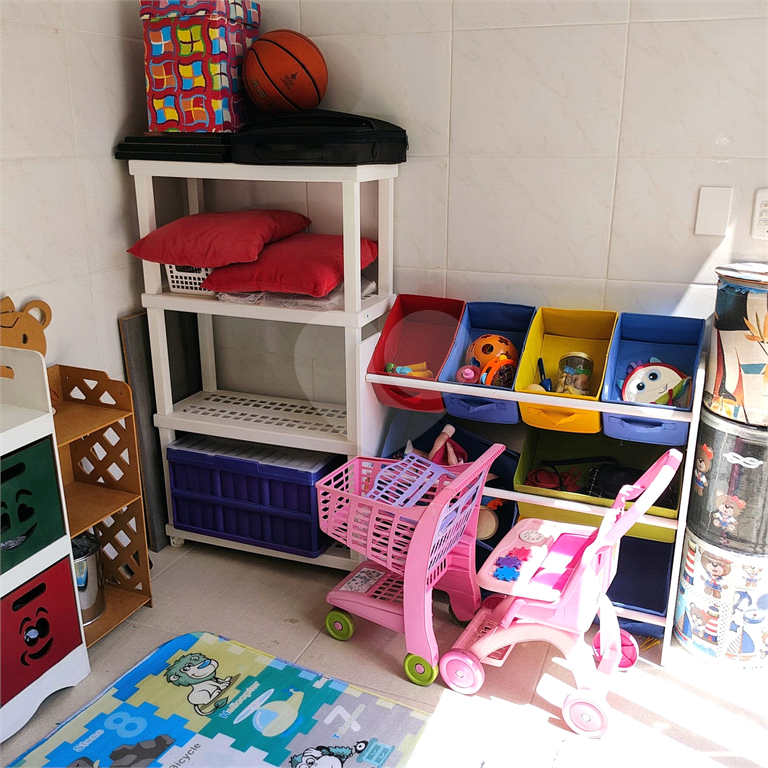 Casa à venda com 2 suítes na Água Fria