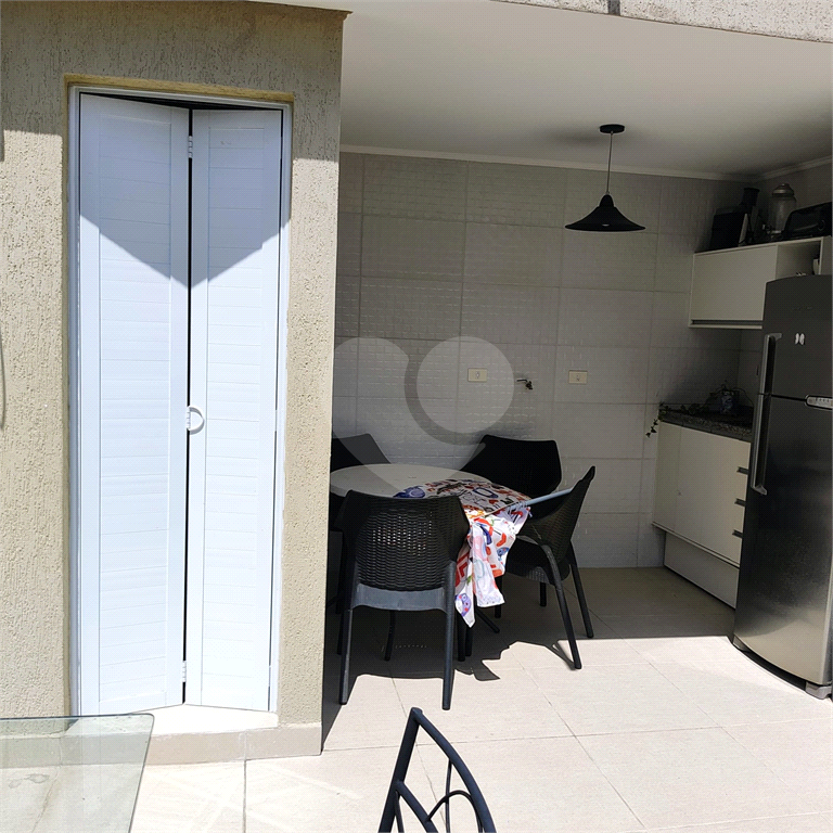 Casa à venda com 2 suítes na Água Fria