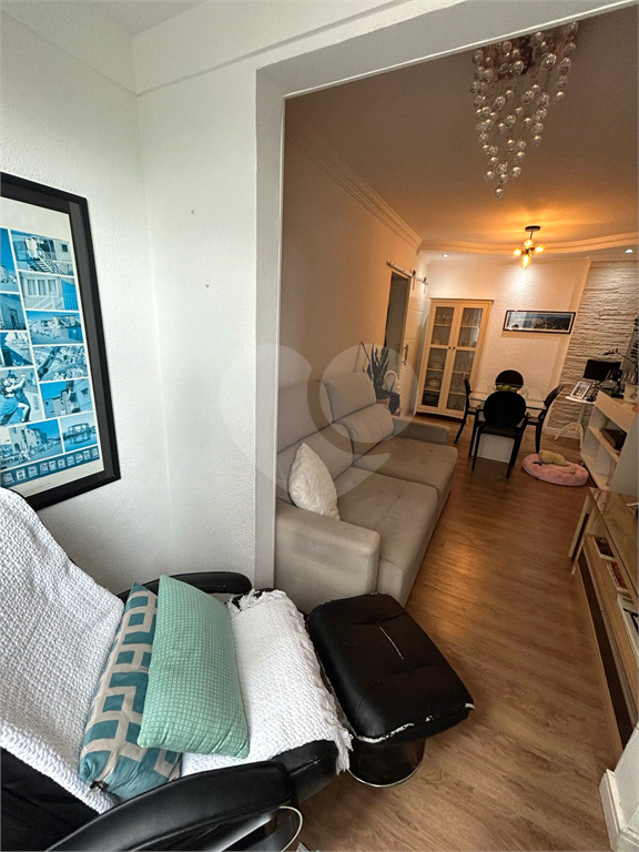 APARTAMENTO em VILA GUILHERME