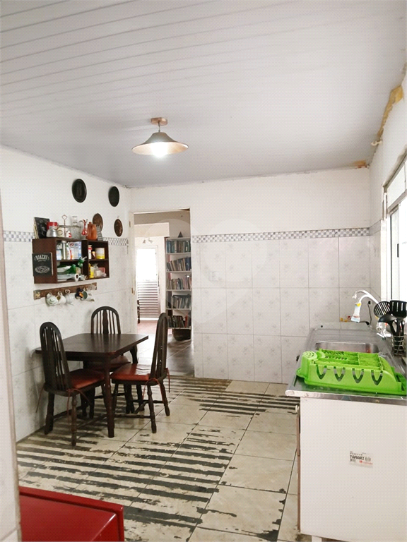 Casa  no Tucuruvi com Potencial para Modernização ou Construção – Aceita Permuta