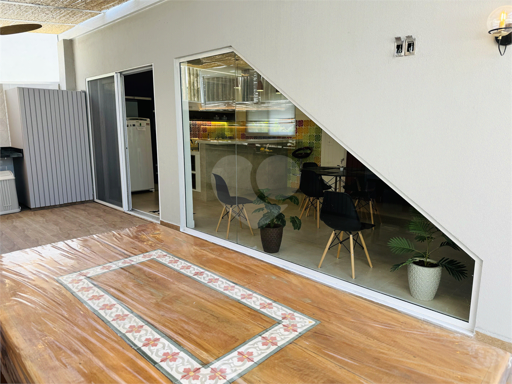 Casa no litoral norte nova e mobiliada 3 quartos, 1 suíte, 2 vagas, piscina, espaço gourmet Cambury