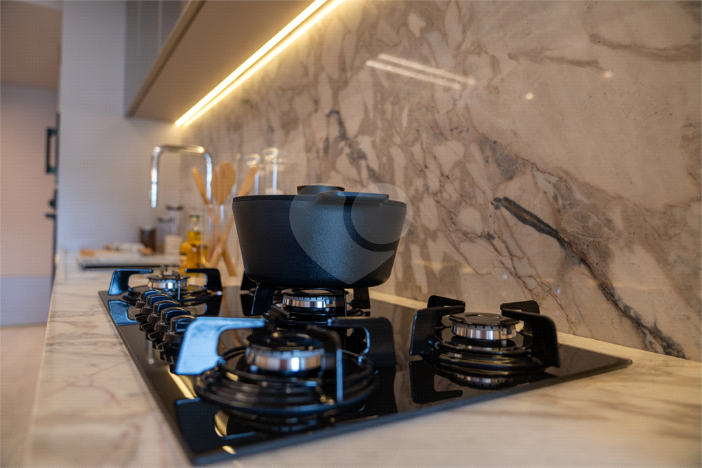 Alive Vila Prudente Lavvi: Apartamento de 188m² com 3 Suítes, Hall Privativo e Closet