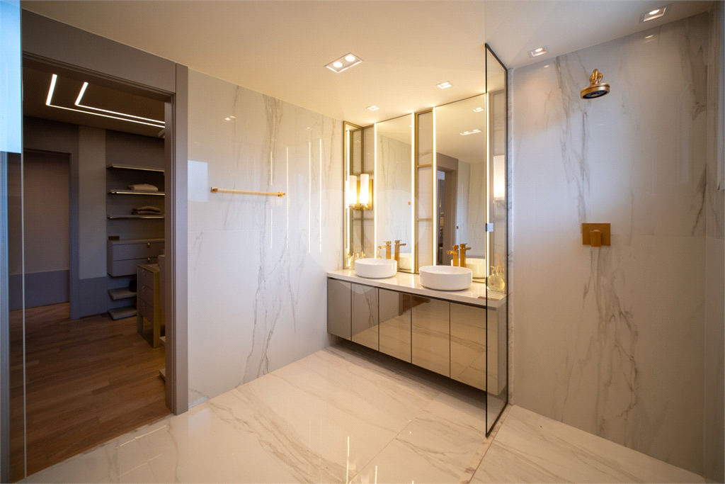 Alive Vila Prudente Lavvi: Apartamento de 188m² com 3 Suítes, Hall Privativo e Closet