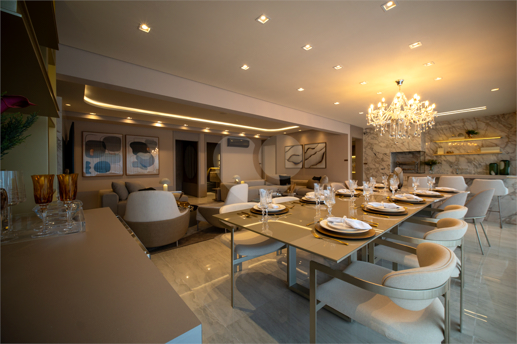 Alive Vila Prudente Lavvi: Apartamento de 188m² com 3 Suítes, Hall Privativo e Closet