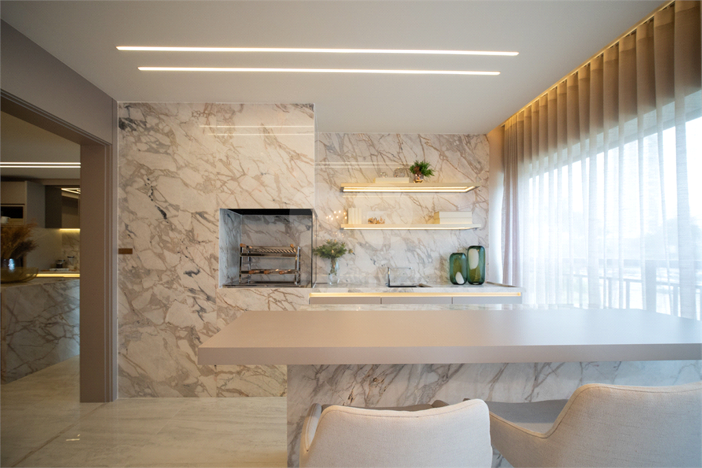 Alive Vila Prudente Lavvi: Apartamento de 188m² com 3 Suítes, Hall Privativo e Closet