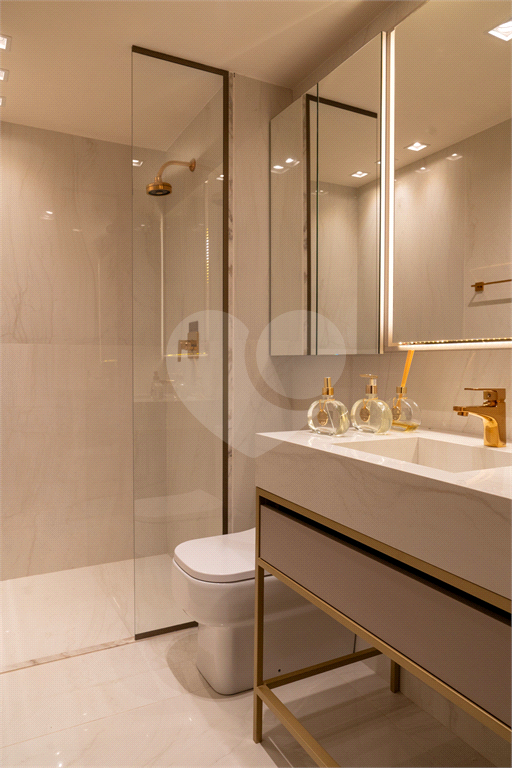 Alive Vila Prudente Lavvi: Apartamento de 188m² com 3 Suítes, Hall Privativo e Closet