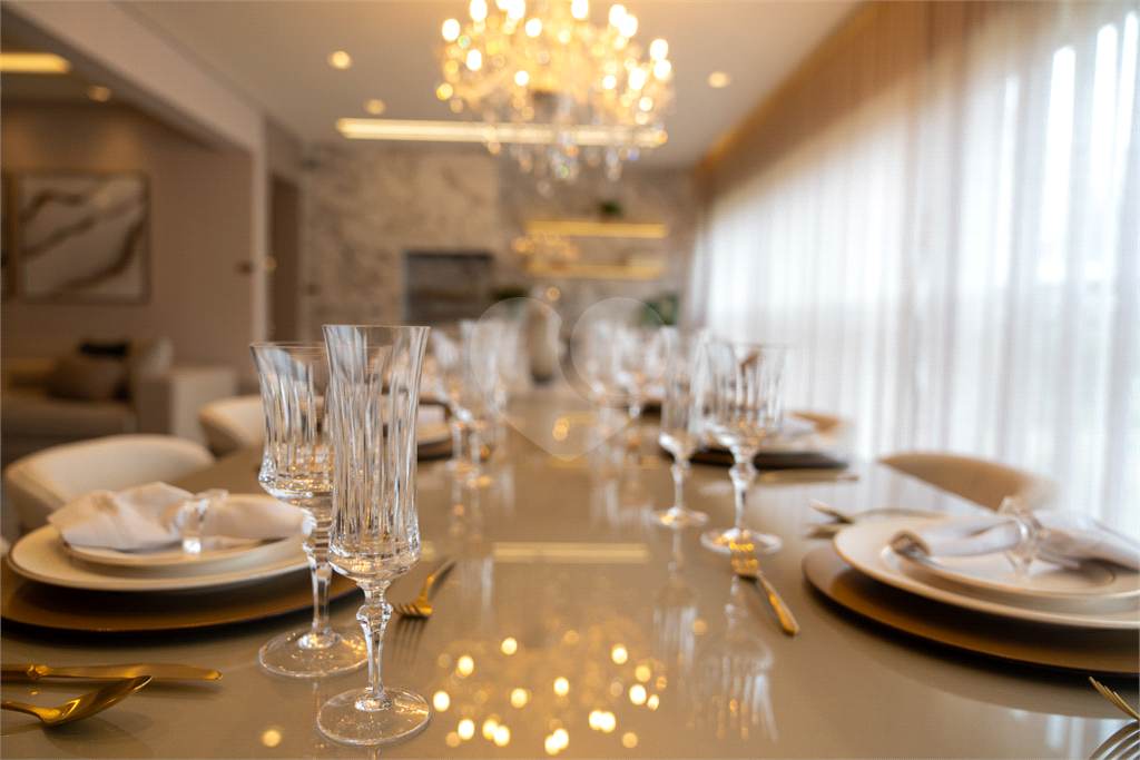 Alive Vila Prudente Lavvi: Apartamento de 188m² com 3 Suítes, Hall Privativo e Closet