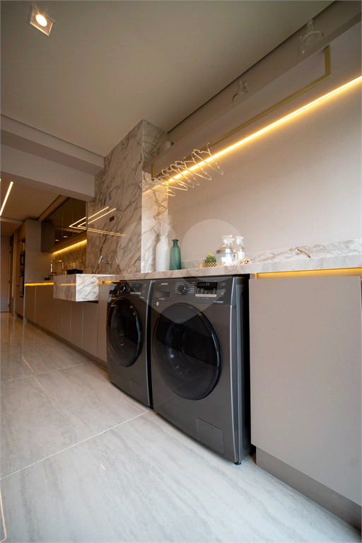 Alive Vila Prudente Lavvi: Apartamento de 188m² com 3 Suítes, Hall Privativo e Closet