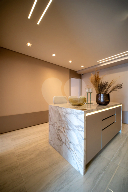 Alive Vila Prudente Lavvi: Apartamento de 188m² com 3 Suítes, Hall Privativo e Closet
