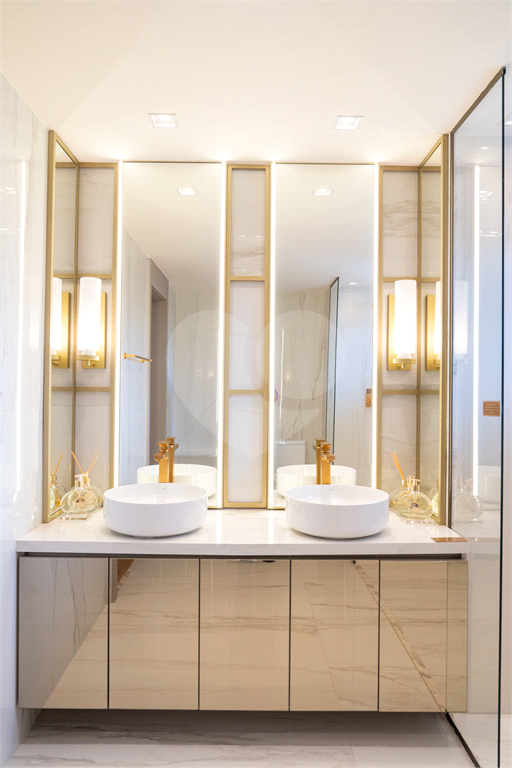 Alive Vila Prudente Lavvi: Apartamento de 188m² com 3 Suítes, Hall Privativo e Closet