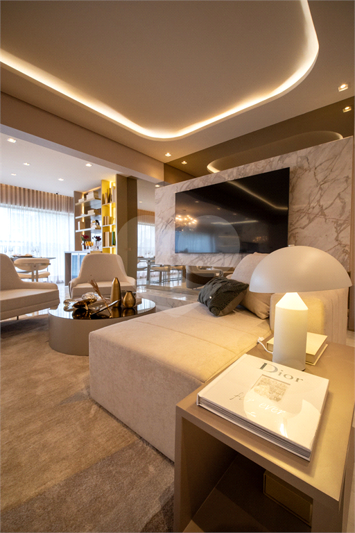 Alive Vila Prudente Lavvi: Apartamento de 188m² com 3 Suítes, Hall Privativo e Closet