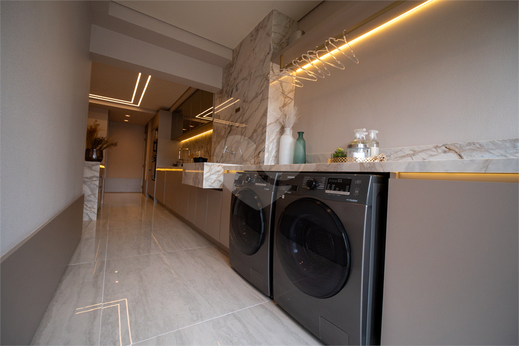 Alive Vila Prudente Lavvi: Apartamento de 188m² com 3 Suítes, Hall Privativo e Closet