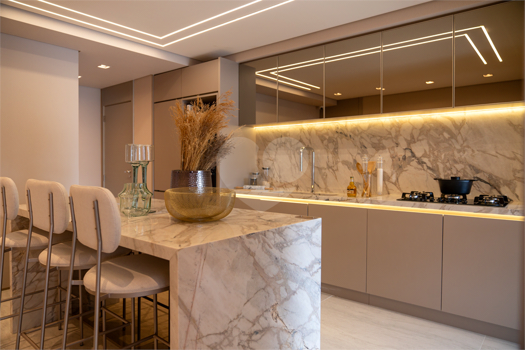 Alive Vila Prudente Lavvi: Apartamento de 188m² com 3 Suítes, Hall Privativo e Closet