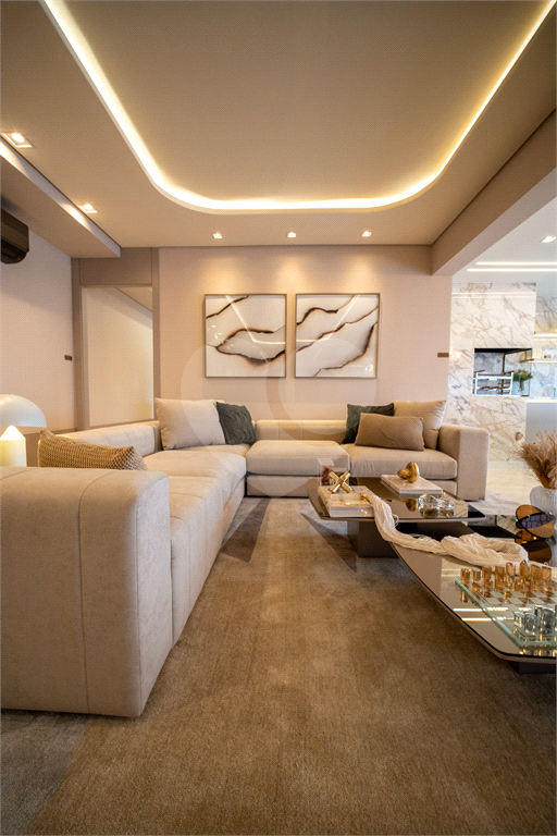 Alive Vila Prudente Lavvi: Apartamento de 188m² com 3 Suítes, Hall Privativo e Closet