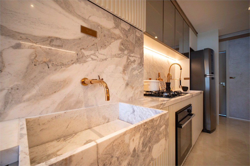 Apartamento de 85m² com 3 Dormitórios (ou Sala Ampliada) e 1 Vaga