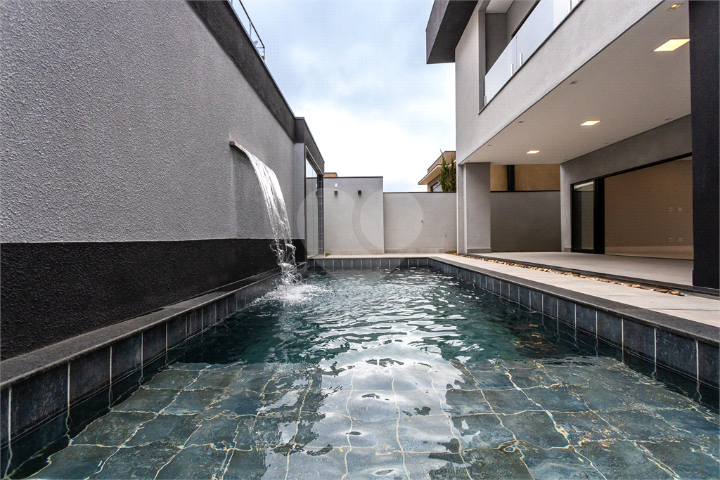 Casa a venda em  Residencial Itahyê | 5 Suítes.







