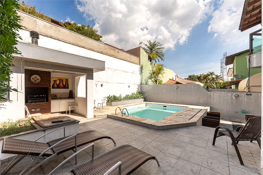 Casa de Alto Padrão no Alphaville Residencial 9 – Venda ou Locação!
