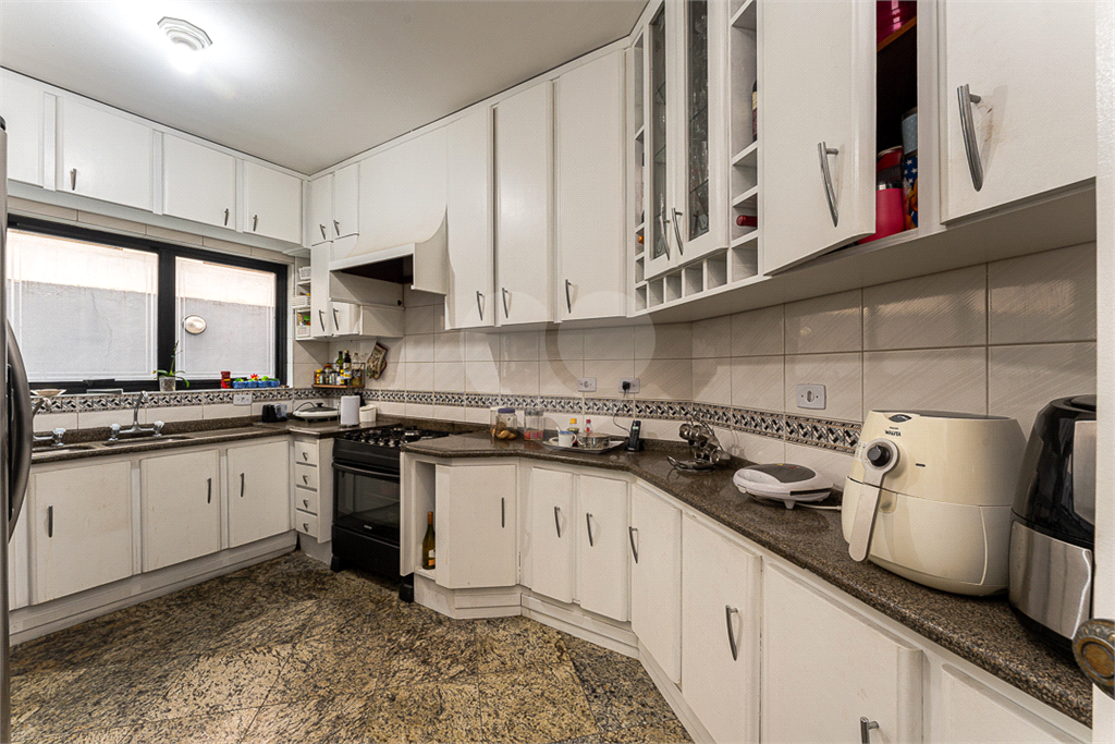 Casa de Alto Padrão no Alphaville Residencial 9 – Venda ou Locação!