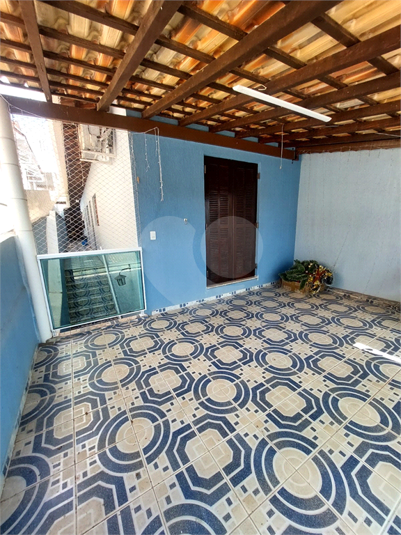 Casa à venda com 2 quartos, 73m² - Foto 6