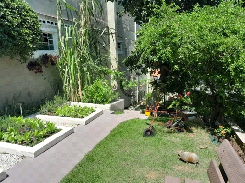 Apto 03 dormitórios 01 suite e 2 vagas de garagem no Sumaré, São Paulo