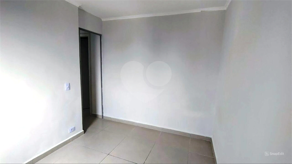 Apartamento 2 Dormitórios - Jd. Celeste