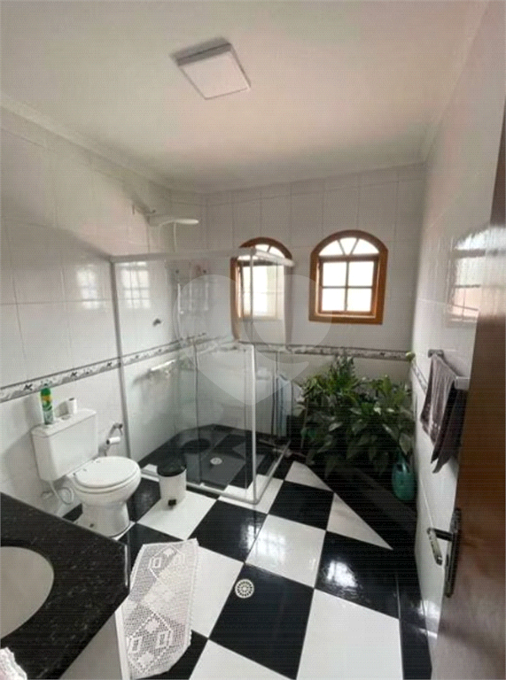 Casa à Venda 300m²| 3 Suítes| Churrasqueira| Piscina| 5 Vagas na Vila Maria