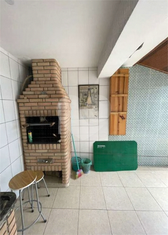 Casa à Venda 300m²| 3 Suítes| Churrasqueira| Piscina| 5 Vagas na Vila Maria