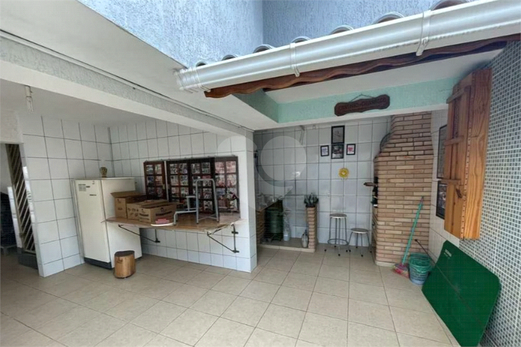 Casa à Venda 300m²| 3 Suítes| Churrasqueira| Piscina| 5 Vagas na Vila Maria