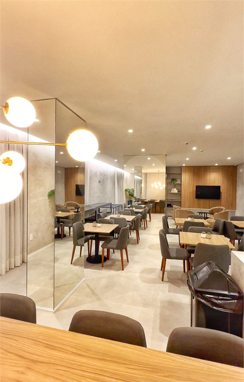 Apartamento de 1 dormitório  – 63m² – 1 vaga de garagem à 300 metros do metrô Tucuruvi 
