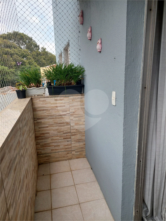 Apto Amplo Jd Sao Paulo, 02 dorimit, Sala com Sacada, 01 wc.  Cozinha Ampla. 02 Vagas 