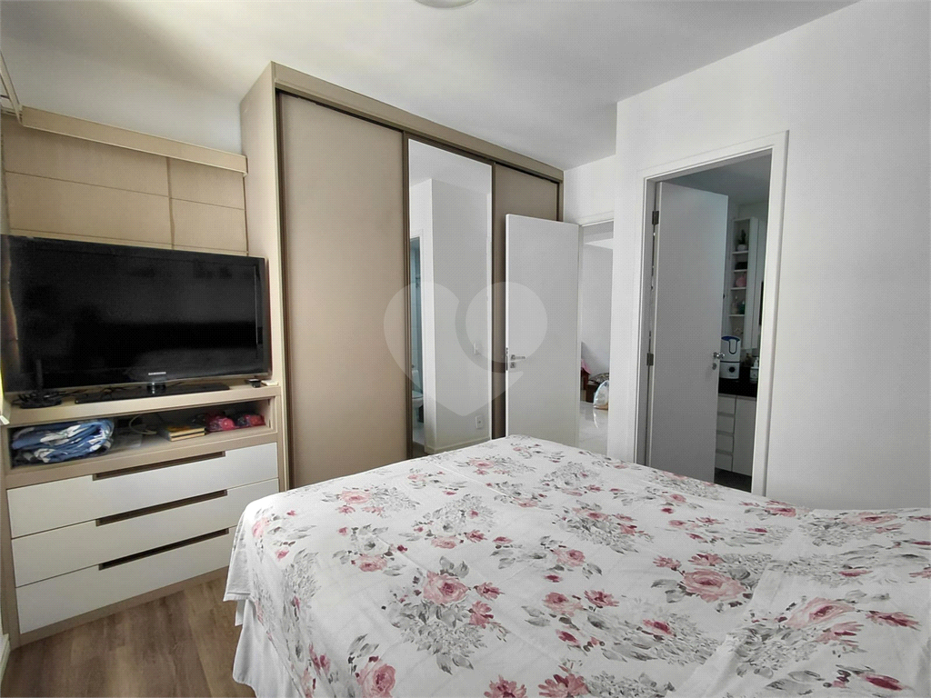 Imóvel com 96m² sala de 2 ambientes com varanda, 3 quartos, 2 vagas com lazer Vila Romana