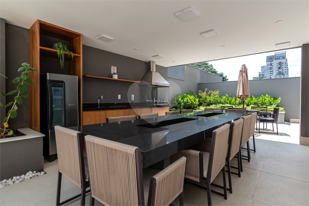 Apartamento 2 Suítes - 450 metros do Metro