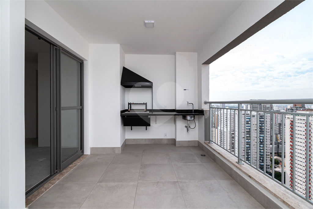 Apartamento 2 Suítes - 450 metros do Metro