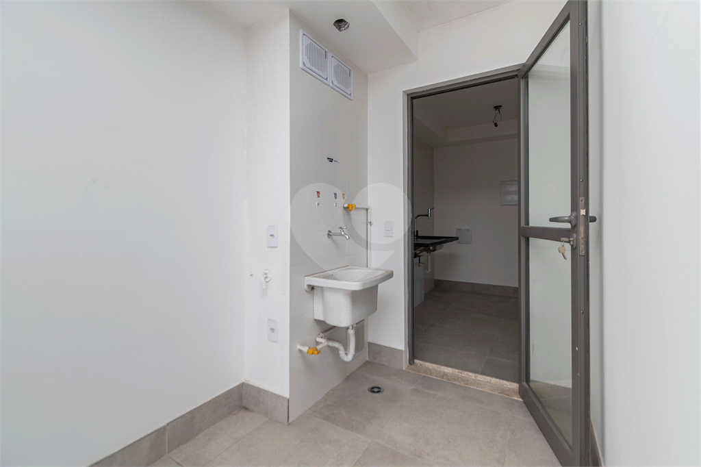 Apartamento 2 Suítes - 450 metros do Metro