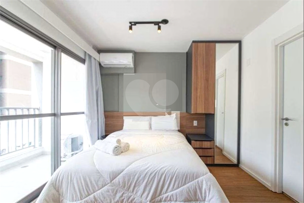 Studio à Venda - Brooklin, 1 Quarto, 30 m2 

Apartamento à Venda - Brooklin, 1 Quarto, 30 m2



