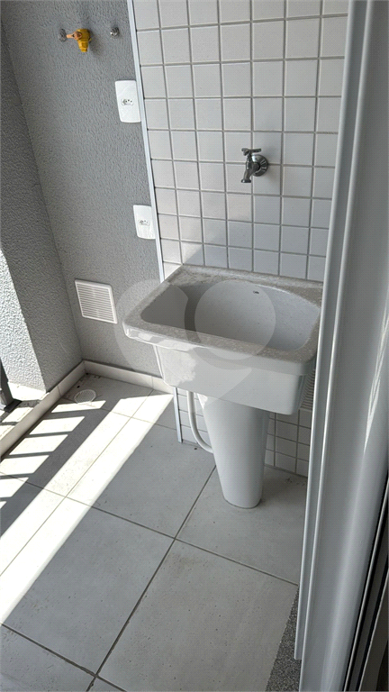 Imóvel 41m², récem entregue, possui 2 dorm. lazer completo Lapa