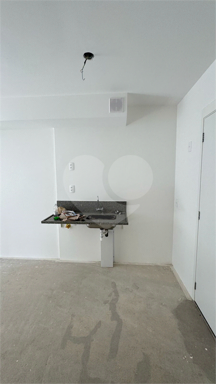 Imóvel 41m², récem entregue, possui 2 dorm. lazer completo Lapa