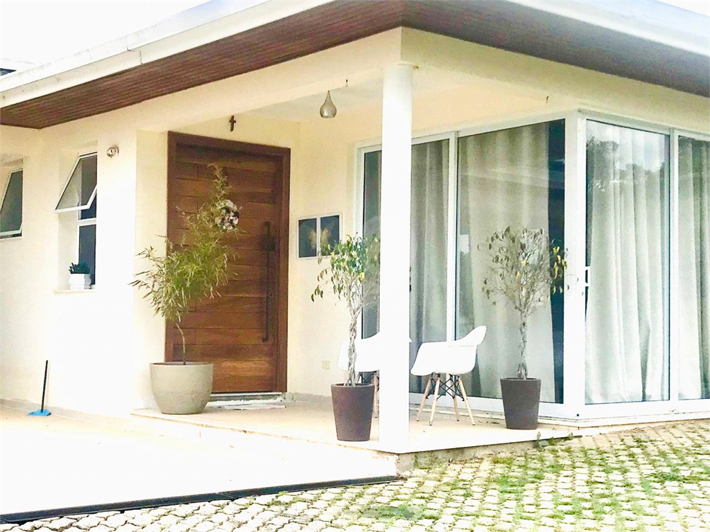 Condom�nio com 3 quartos � venda em Do Carmo (canguera) - SP