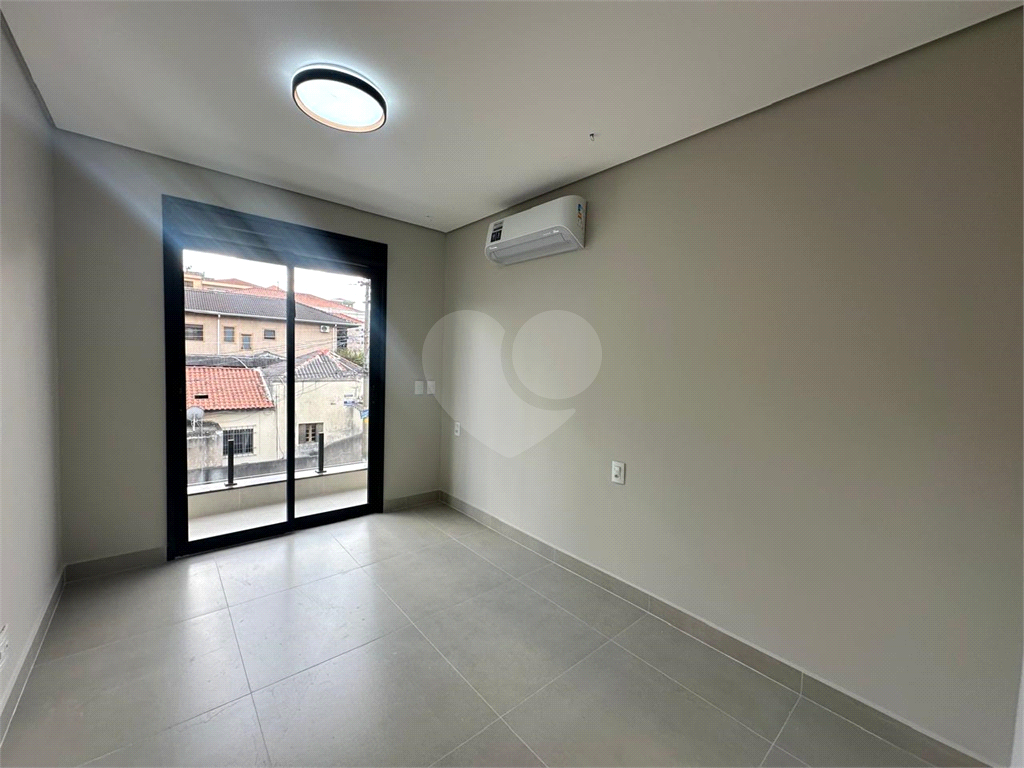 Sobrado recém construído, alto padrão, 3 dormitórios, 1 suite com sacada,, 4 vagas, piscina - Pirituba SP