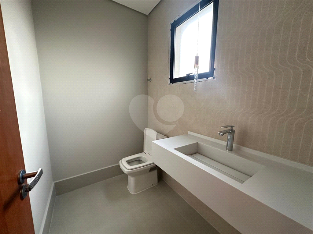 Sobrado recém construído, alto padrão, 3 dormitórios, 1 suite com sacada,, 4 vagas, piscina - Pirituba SP