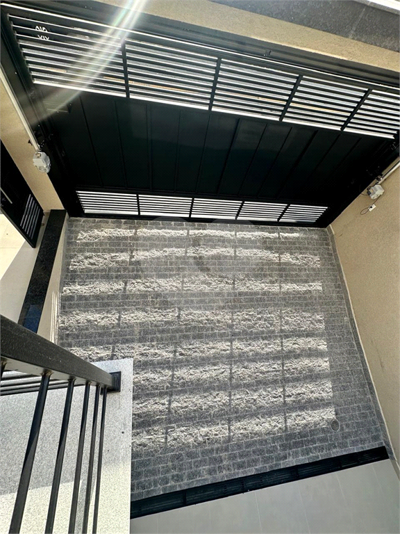 Sobrado em término de construção -Novo - 3 dormitorios - 4 vagas - Piritubba SP