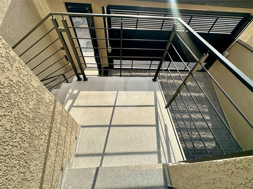 Sobrado em término de construção -Novo - 3 dormitorios - 4 vagas - Piritubba SP