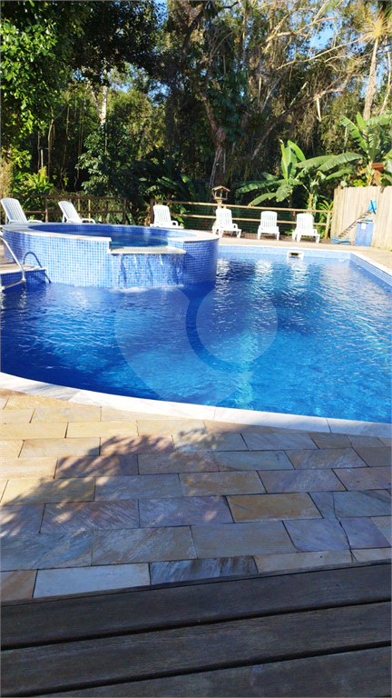 Sobrado à venda em condominio | 3 quartos sendo 3 suites | 136m² em Juquehy