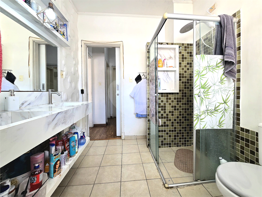 Apartamento para venda com 2 dormitórios 2 banheiros no Gonzaga, Santos -SP