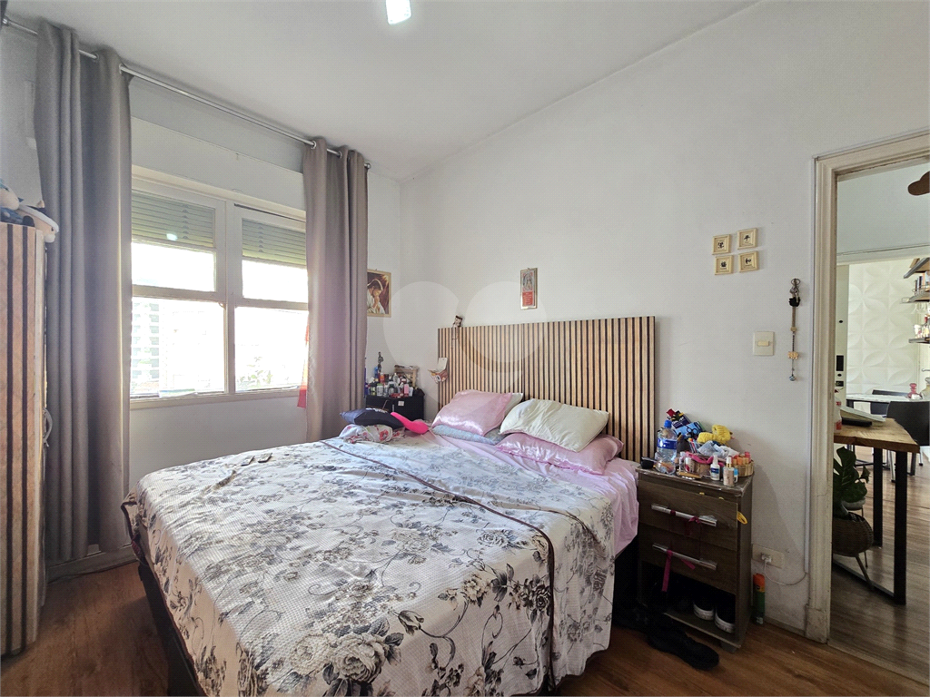 Apartamento para venda com 2 dormitórios 2 banheiros no Gonzaga, Santos -SP