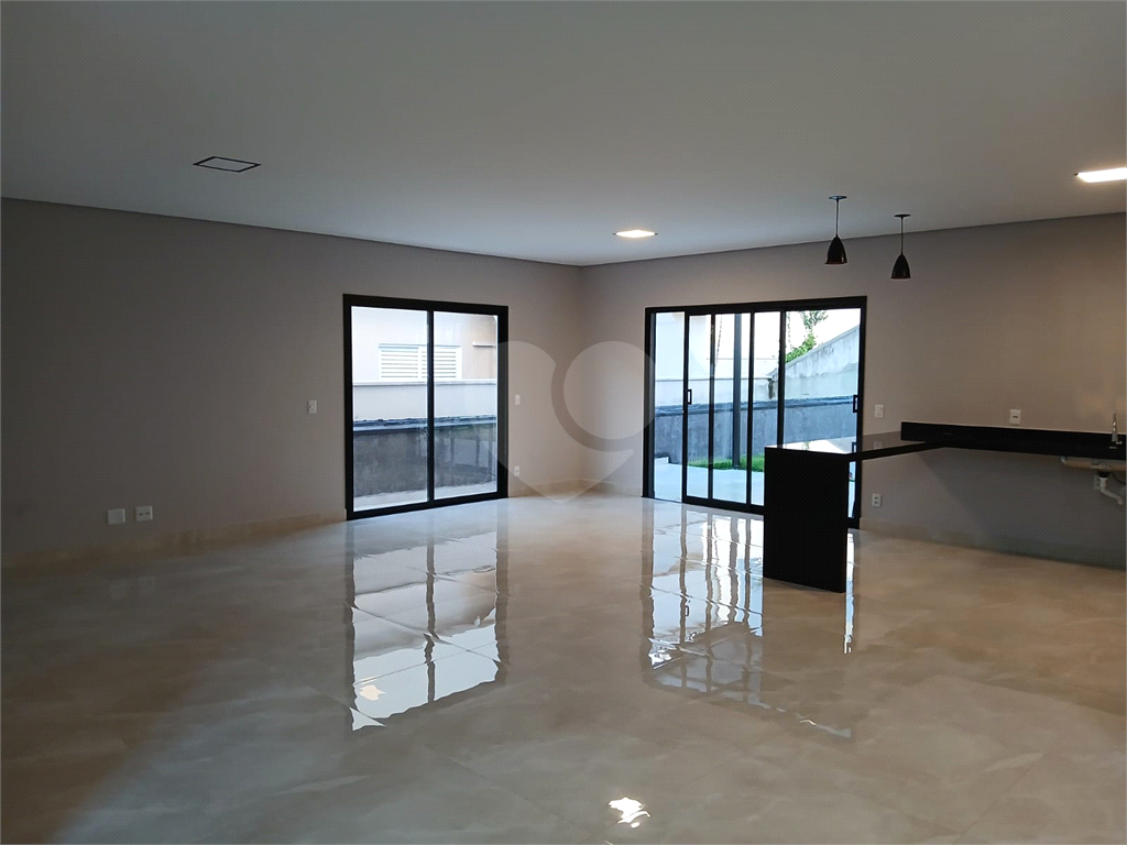 Casa de Condomínio à venda com 3 quartos, 202m² - Foto 8