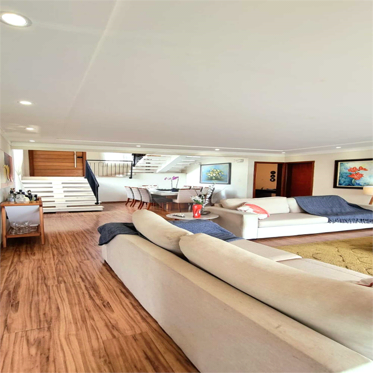 Casa de Condomínio à venda com 3 quartos, 295m² - Foto 4