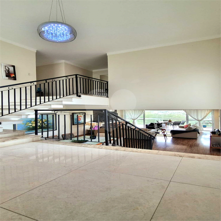 Casa de Condomínio à venda com 3 quartos, 295m² - Foto 1