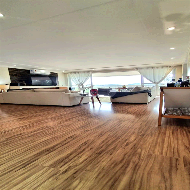 Casa de Condomínio à venda com 3 quartos, 295m² - Foto 3