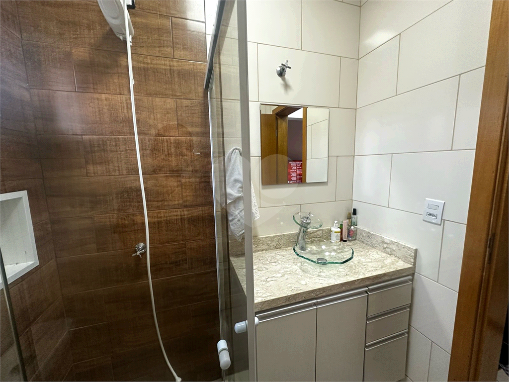 Casa terrea a venda com 03 quartos, piscina e churrasqueira,  recem construida  em Mairipora!